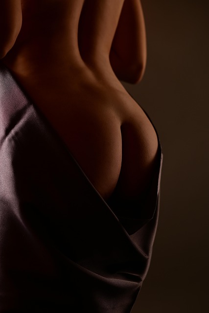 low-back-pain-640x480-24142105.jpeg
