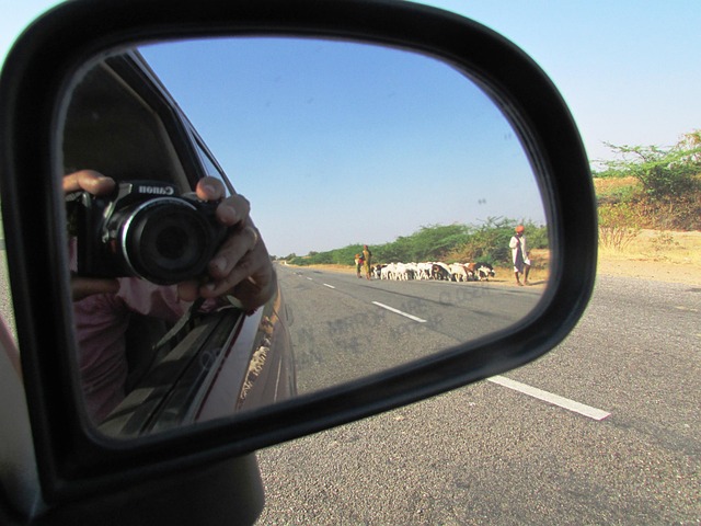 rear-end-car-collision-640x480-96736918.jpeg