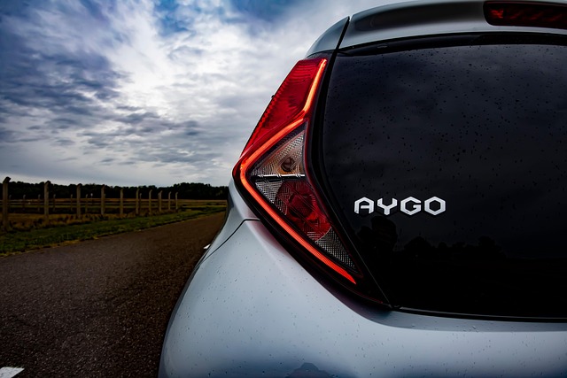 rear-end-car-collision-640x480-63059211.jpeg